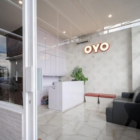 Oyo 291 Medan City Syariah Esterno foto
