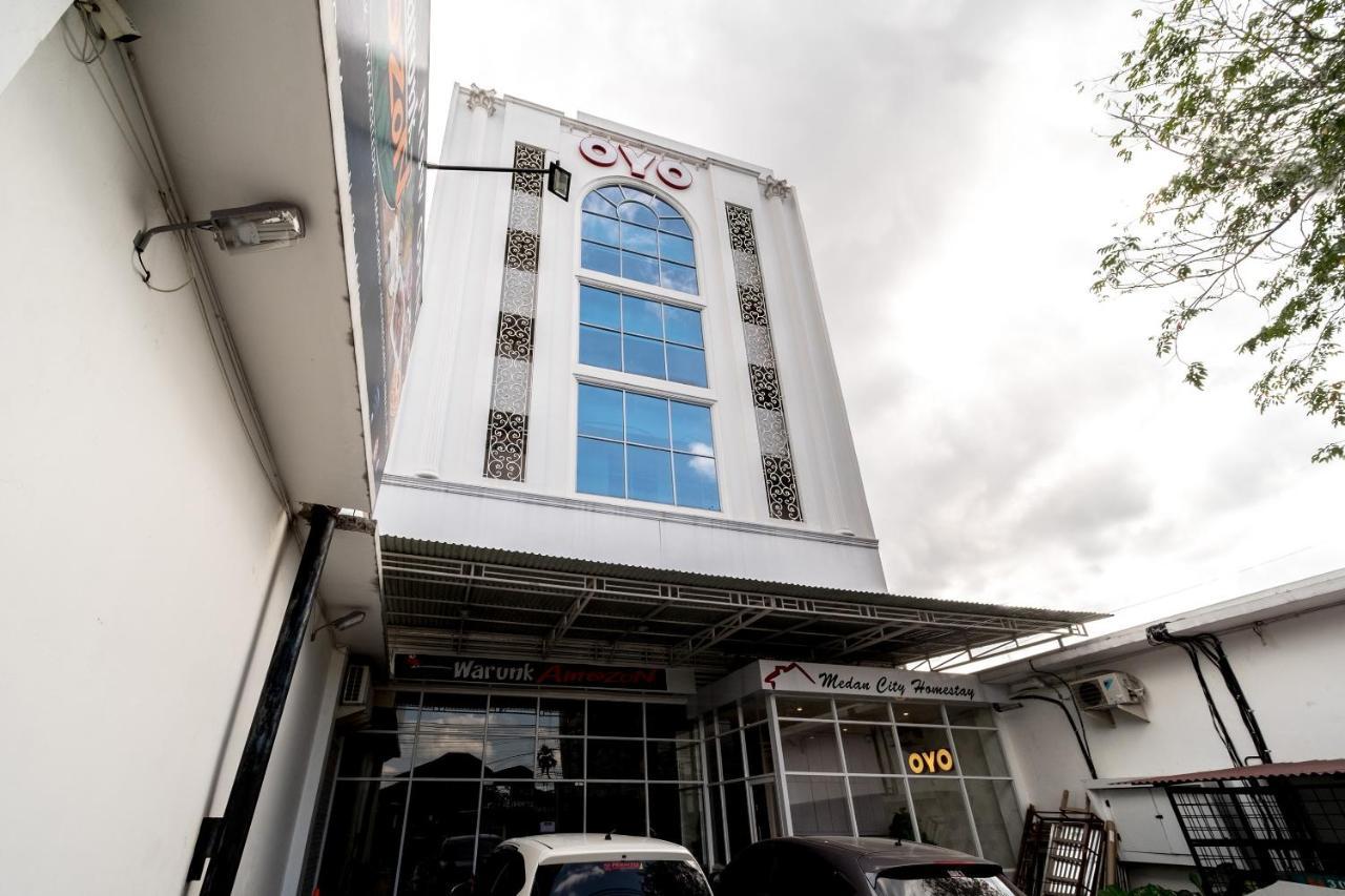 Oyo 291 Medan City Syariah Esterno foto